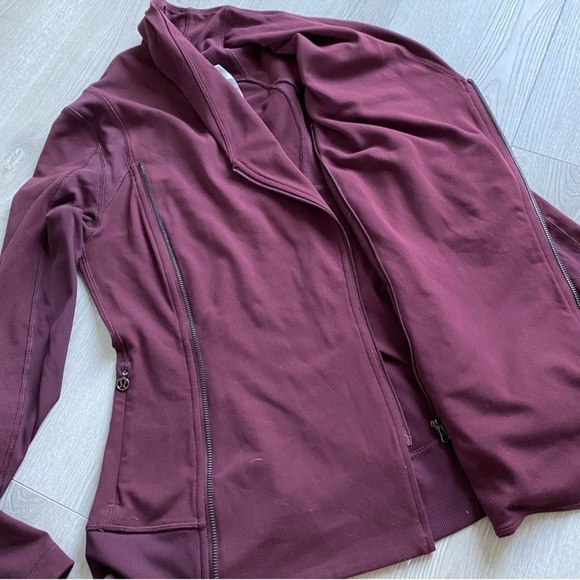 Lululemon Bhakti Yoga Jacket maroon - Picture 8 of 10